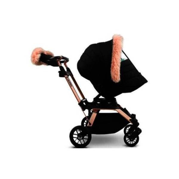 ORBIT BABY Zimski set za kolica crni sa roze krznom 2