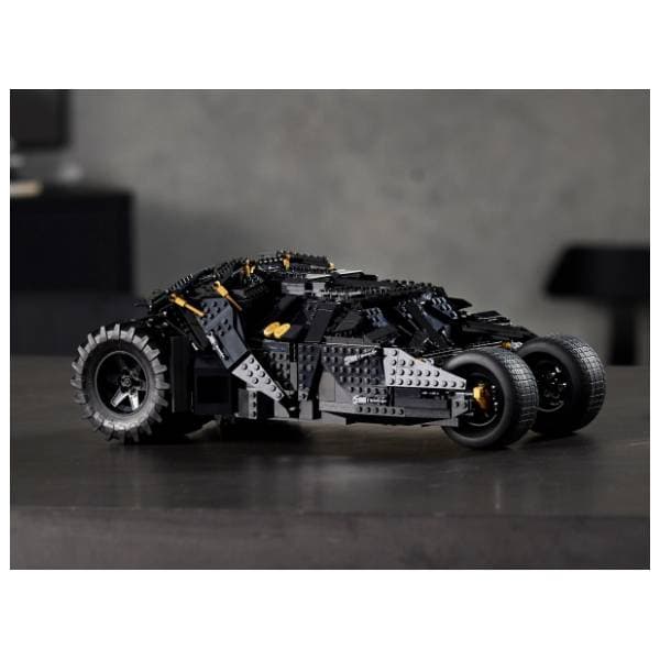 LEGO DC Betmobil Tambler 76240 7