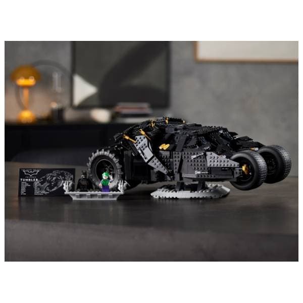 LEGO DC Betmobil Tambler 76240 9