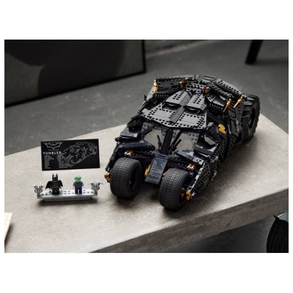 LEGO DC Betmobil Tambler 76240 10