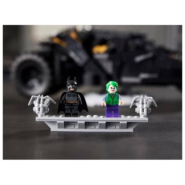 LEGO DC Betmobil Tambler 76240 11