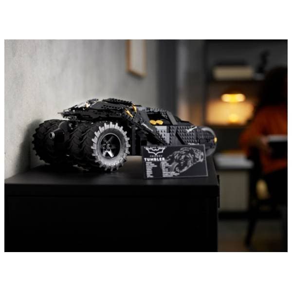 LEGO DC Betmobil Tambler 76240 12