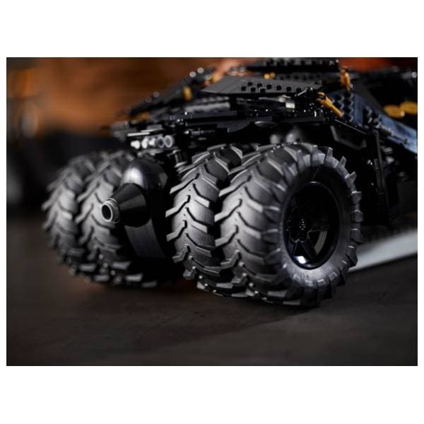 LEGO DC Betmobil Tambler 76240 14