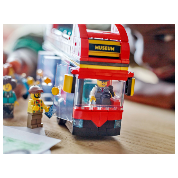 LEGO City crveni dabldeker za razgledanje 60407 7