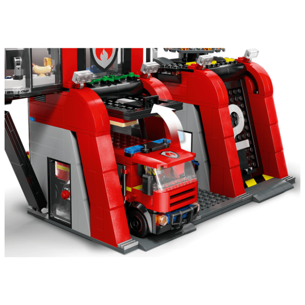 LEGO City vatrogasna stanica s vatrogasnim vozilom 60414 2