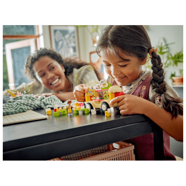 LEGO Friends kamion sa hot-dogovima 42633 4