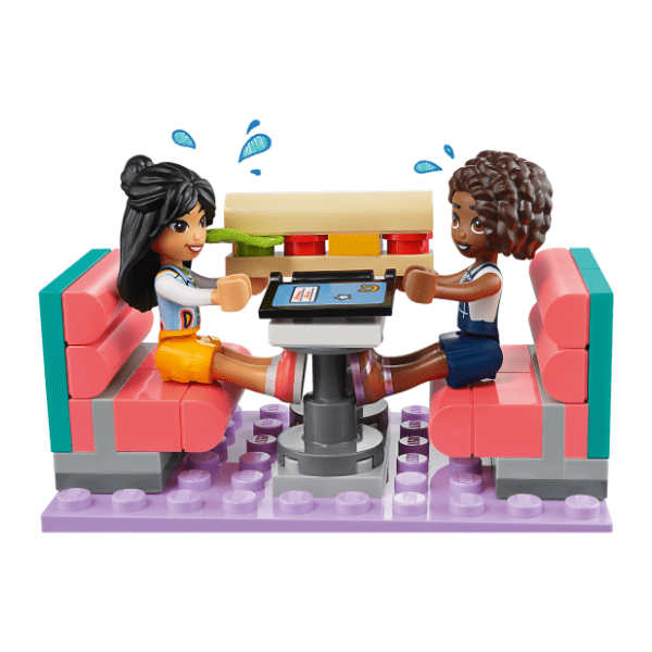 LEGO Friends restoran u centru Medenog grada 41728 3