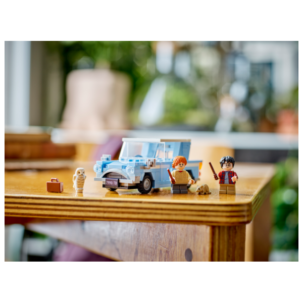 LEGO Harry Potter leteći Ford Anglia 76424 5