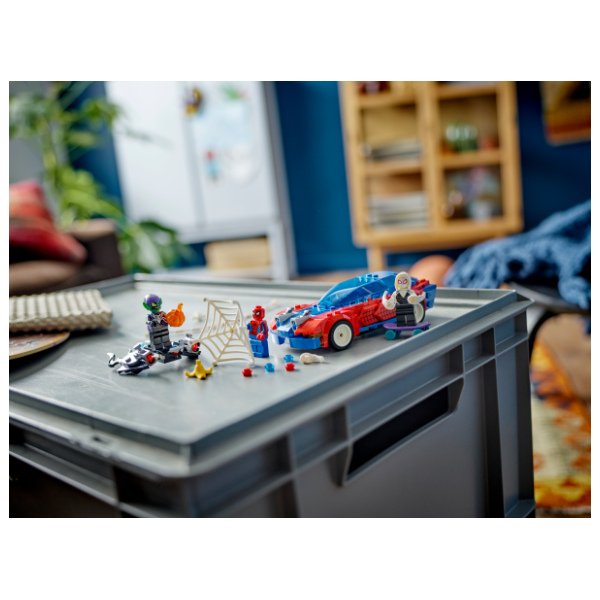 LEGO Marvel Spajdermenov trkački auto i venomizirani Zeleni Goblin 76279 6