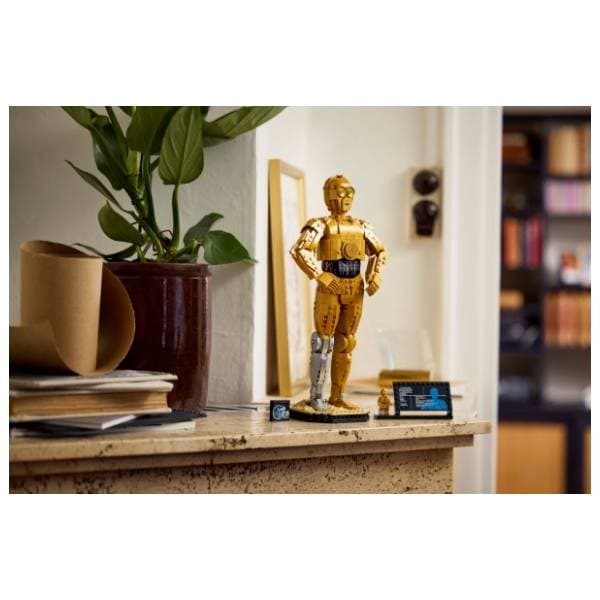 LEGO Star Wars C-3PO 75398 4