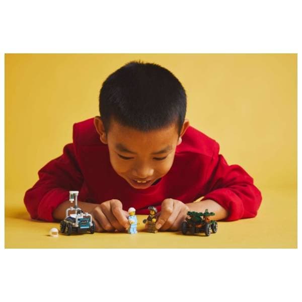 LEGO City avion protiv vozila sa bolničkim krevetom 60459 4