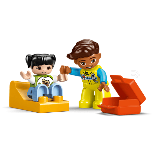 LEGO DUPLO ambulantna kola i vozač 10447 3