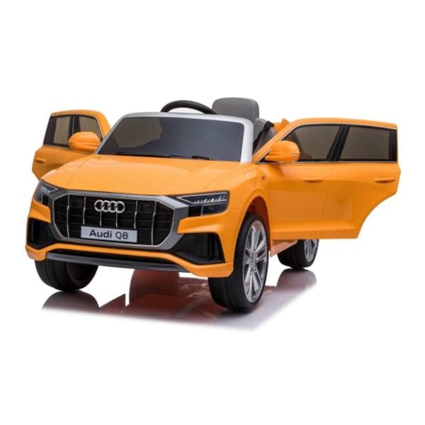 Automobil na akumulator Audi Q8 2