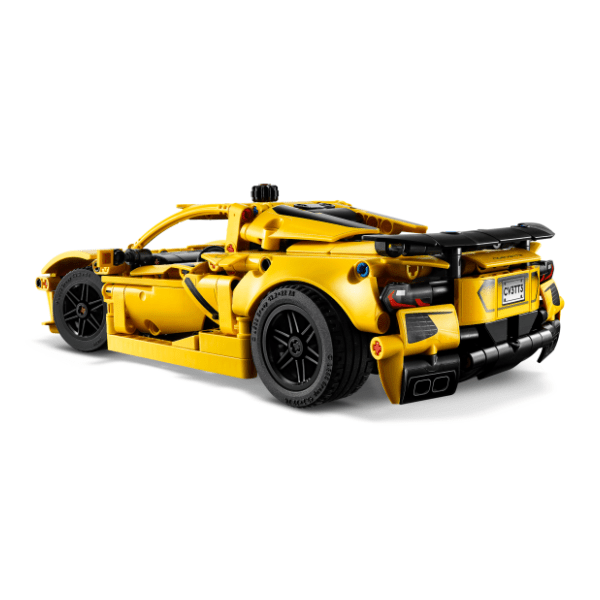 LEGO Technic Chevrolet Corvette Stingray 42205 4