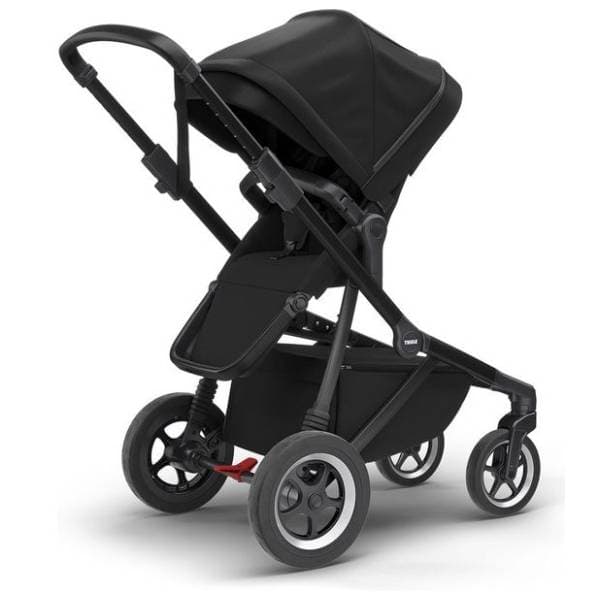 THULE kolica za bebe Sleek black on black 1