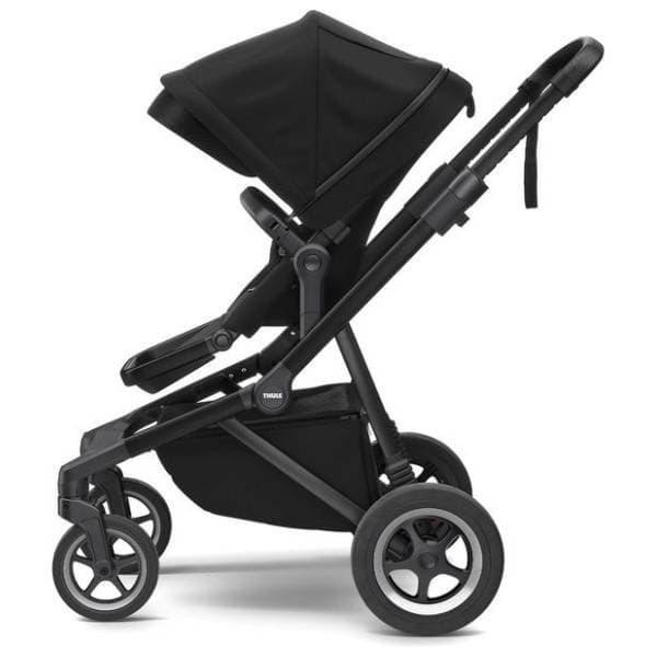 THULE kolica za bebe Sleek black on black 2