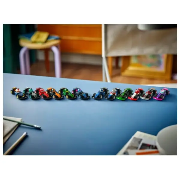 LEGO Minifigure Formula 1 71049 4