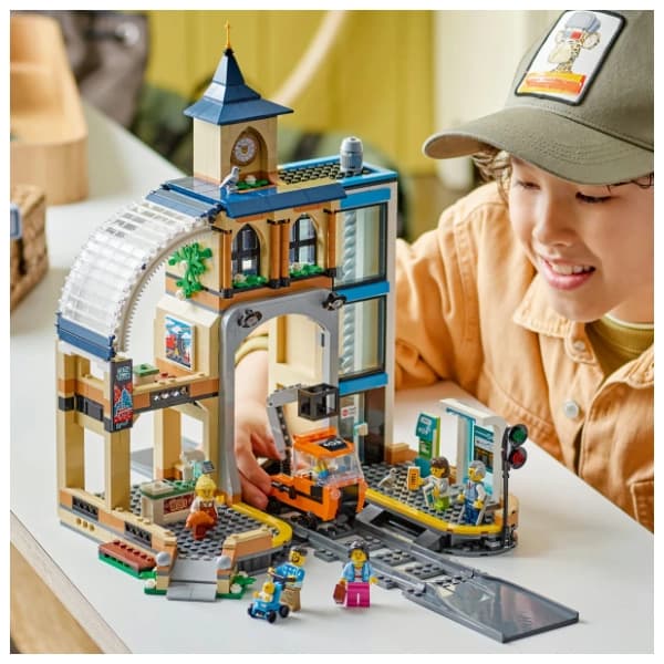 LEGO City Glavna železnička stanica 60469 4