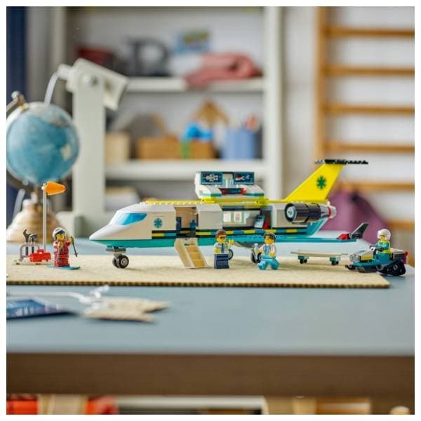 LEGO City spasilački avion hitne pomoći 60465 4