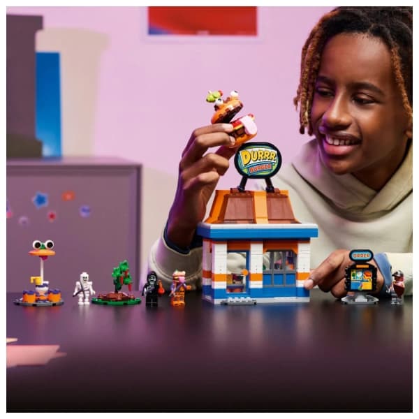 LEGO Fortnite Durrr Burger restoran 77076 3