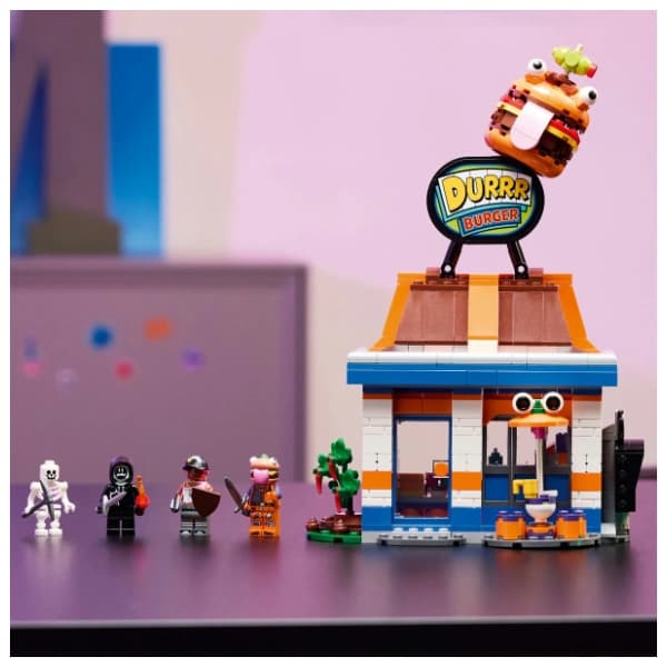 LEGO Fortnite Durrr Burger restoran 77076 4