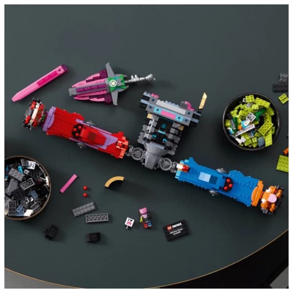 LEGO Fortnite Mecha Team Leader 77078 5