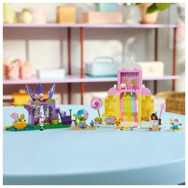 LEGO Gabby's Dollhouse planina slatkiša i Kitina bašta 11205 3
