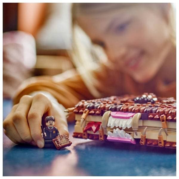 LEGO Harry Potter Čudovišna knjiga čudovišta 76449 3