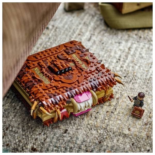LEGO Harry Potter Čudovišna knjiga čudovišta 76449 4