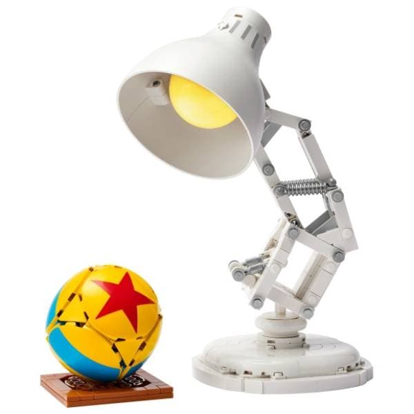 LEGO Ideas Disney Pixar Luxo Jr. 21357 1