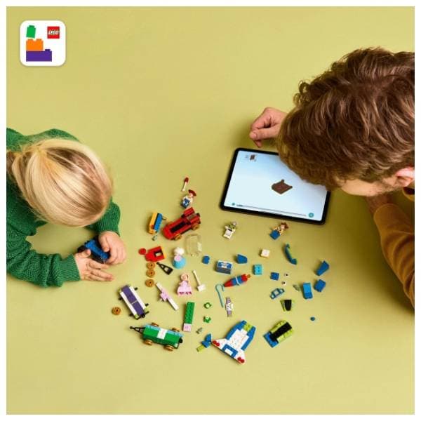 LEGO Disney voz za proslavu i RC automobil iz priče o igračkama 43264 4