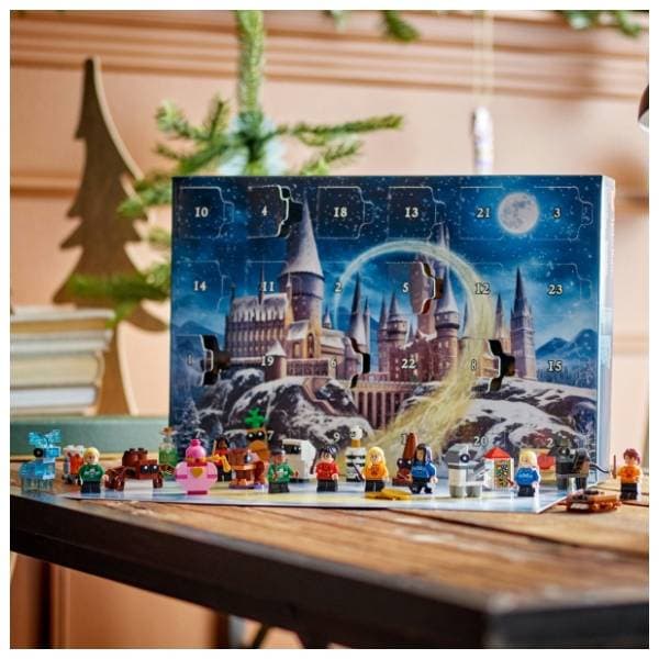 LEGO Harry Potter Božićni kalendar za 2025 76456 2