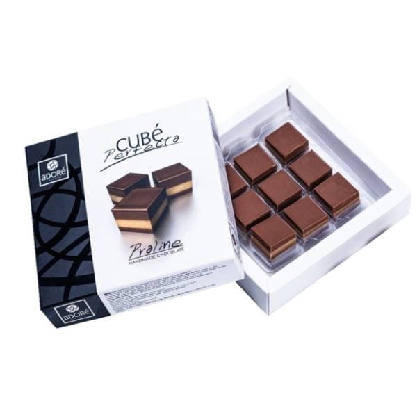 Praline ADORE Cube Perfecta 90g 0
