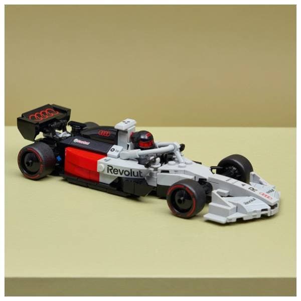 LEGO Speed Champions trkački automobil Audi F1 Team R26 77259 3