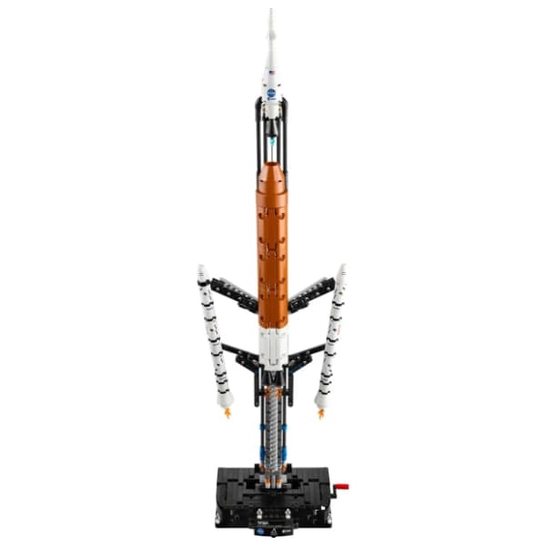 LEGO Technic NASA Artemis raketa 42221 1