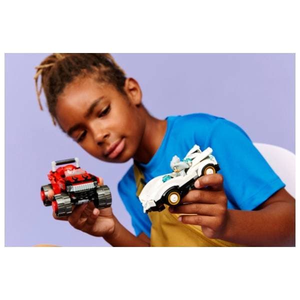 LEGO Sonic Silver automobil protiv Naklsa čudovišni kamion 77118 4