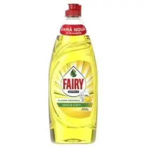 Deterdžent za posuđe FAIRY citrus 650ml slide slika