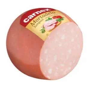 CARNEX mortadela šampion 1kg slide slika