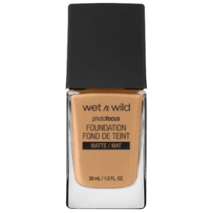 WET N WILD Photo focus tečni puder E372C desert beige 30ml slide slika